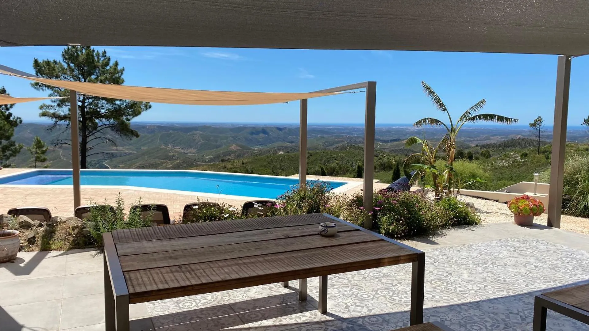B&B Quinta O Ninho Monchique Bed & Breakfast