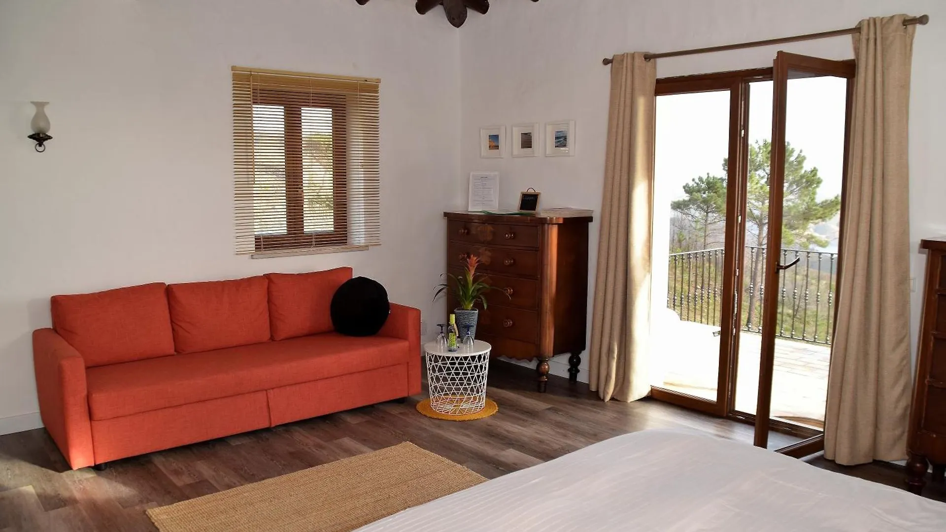 ベッド・アンド・ブレックファスト B&B Quinta O Ninho モンシケ